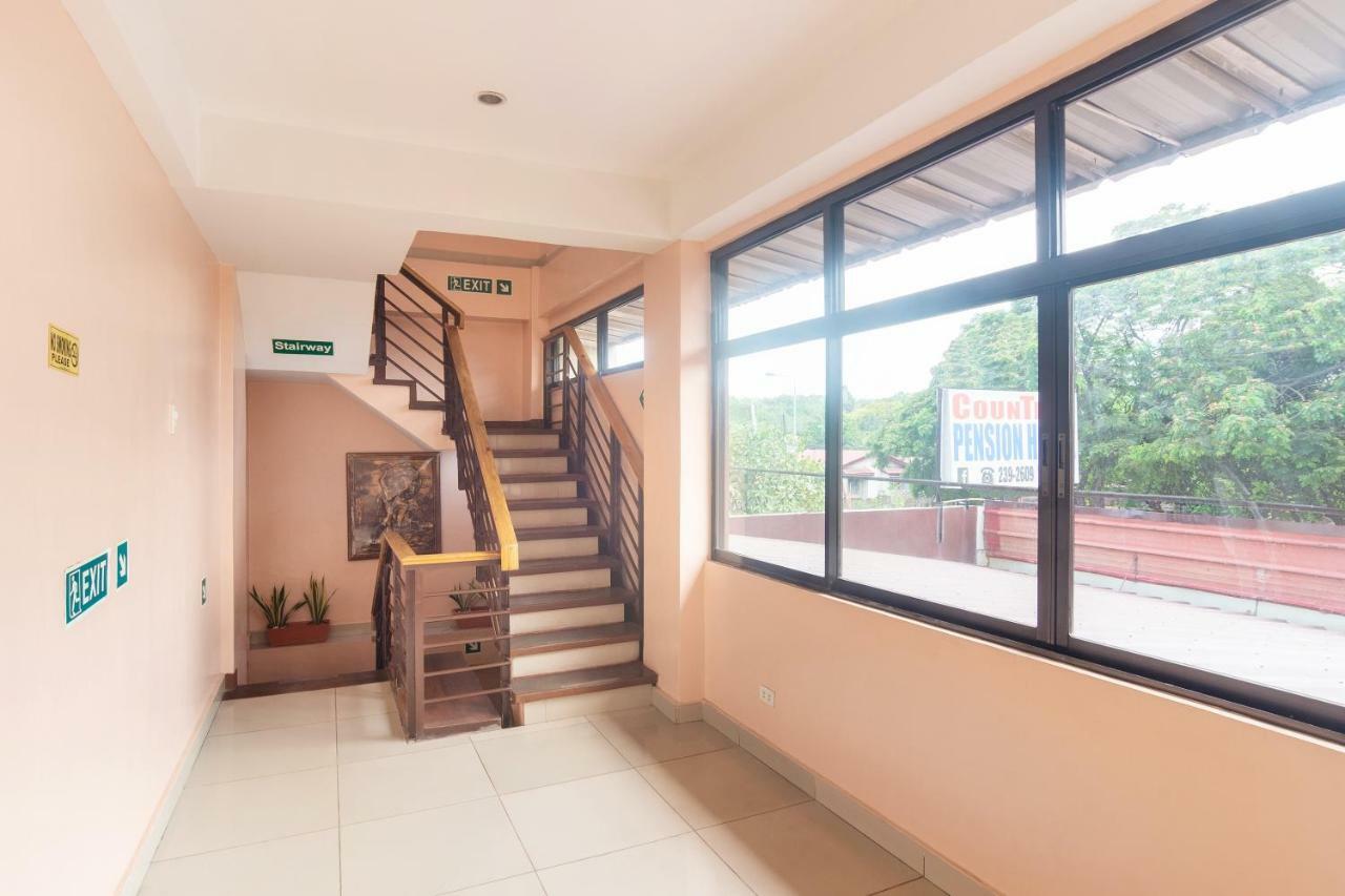 Countess Pension House Liloan Exterior photo